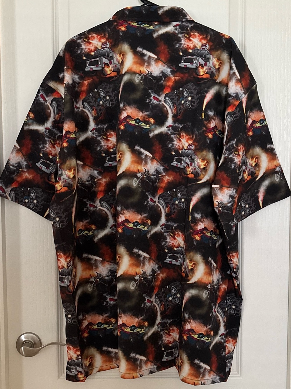 Retro Rifle Twisted Button Down - 4XL - Picture 4 of 10
